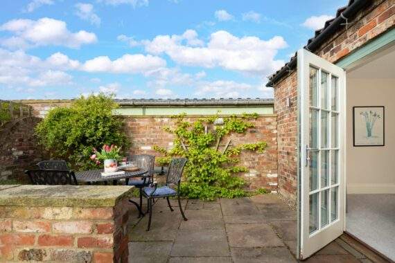 Garden cottage patio Garden cottage patio