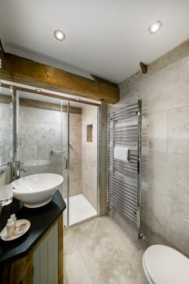 Granary twin en suite High Barn  High Barn Granary twin en suite