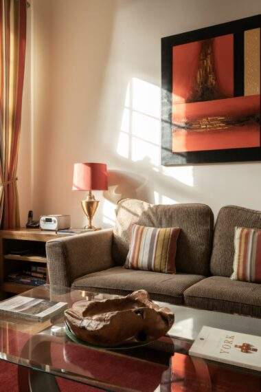 _MAR Brew living rm corner Brew House living room
