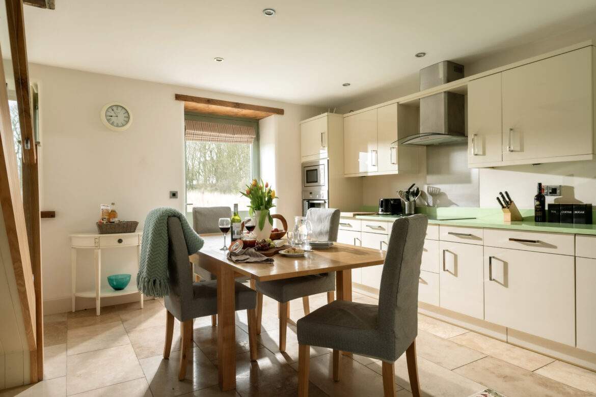 _MAR1212-Edit Owl House KItchen