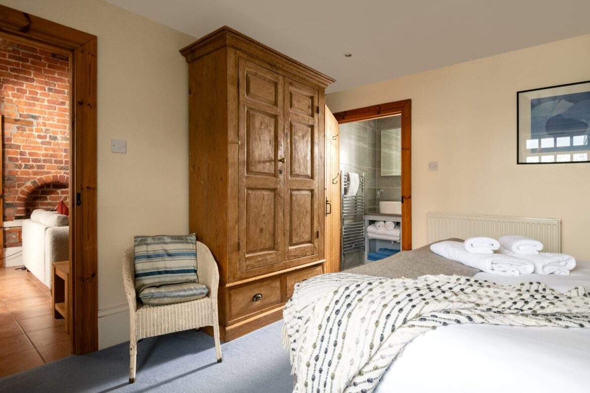 The Turnip House ensuite bedroom The Turnip House ensuite bedroom